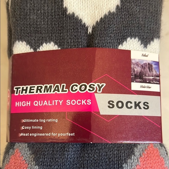 Gray Cat Face Socks - Picture 2 of 3